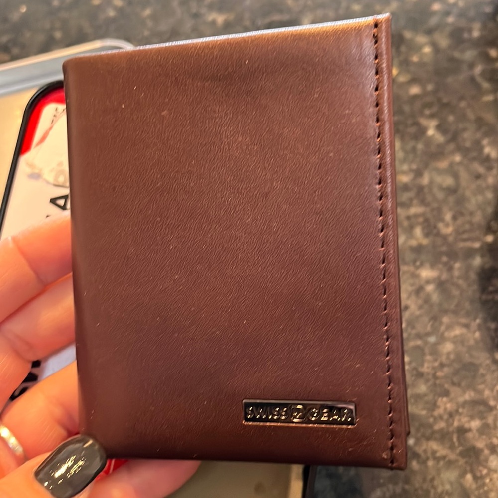 Swiss Gear wallet